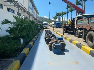 3. Ảnh chụp sườn trái bàn cân